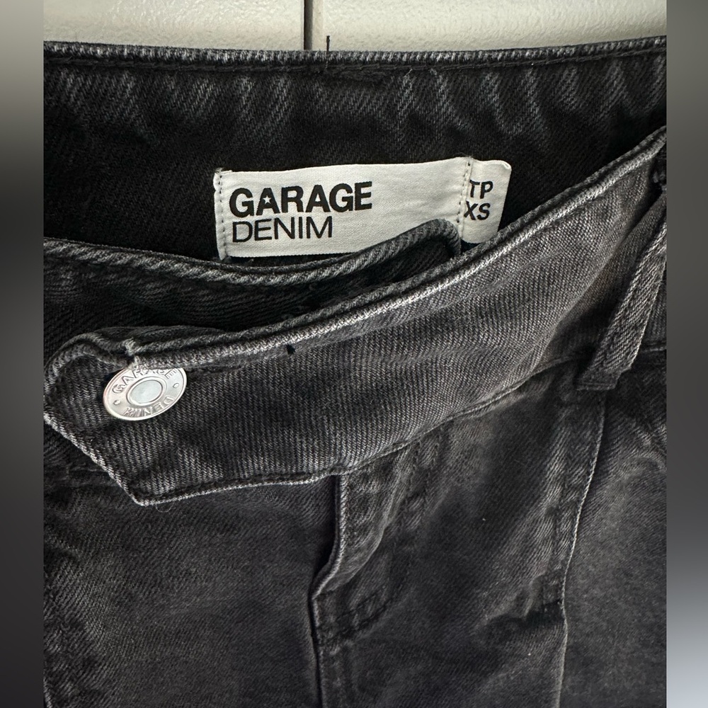 Garage Denim Micro Skort in Coal Black - Size XS - Picture 8 of 14